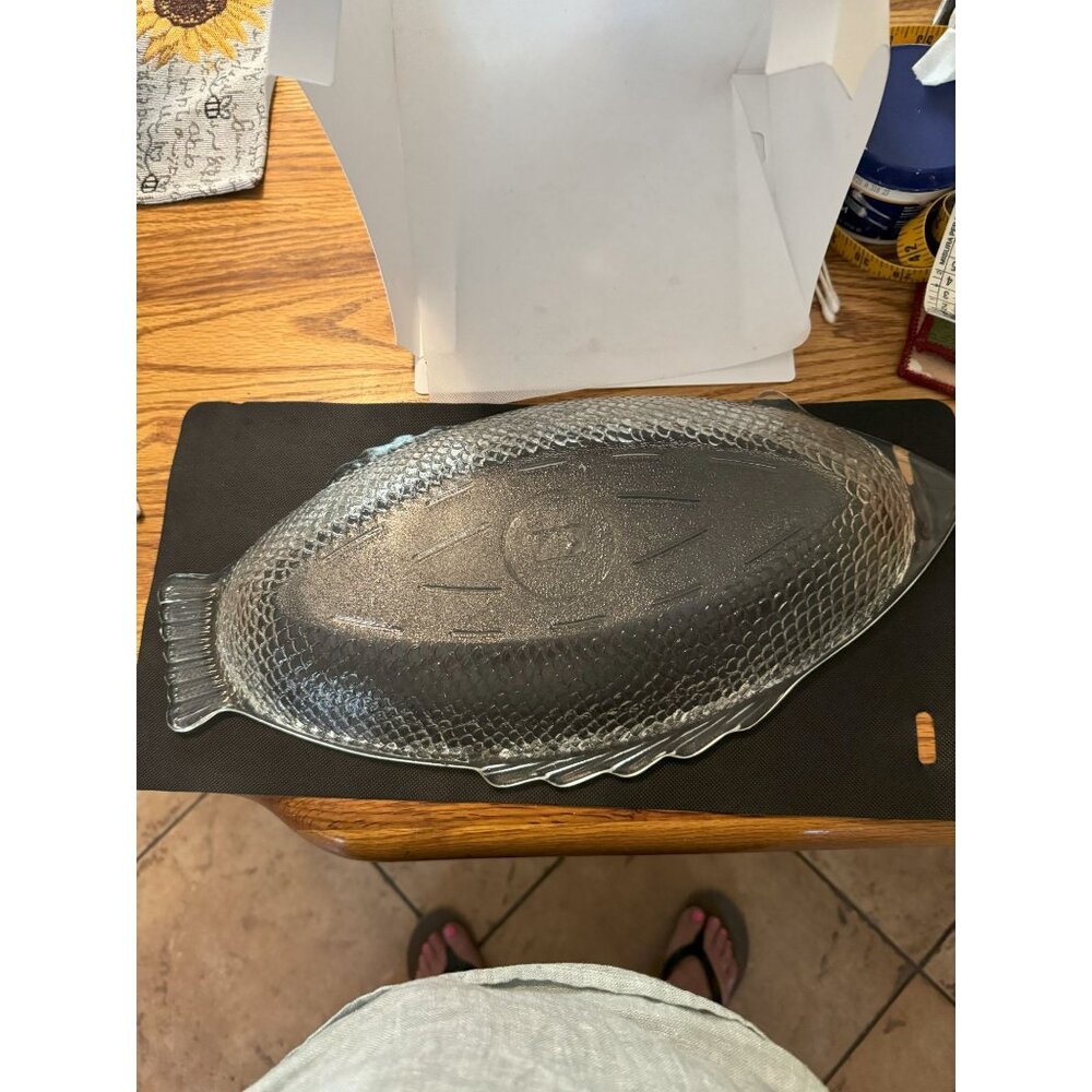 Large USA Glasbake Clear Glass Fish-Shaped Serving Platter in Excellent Conditio